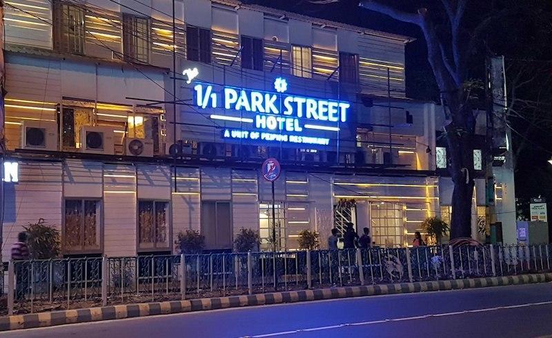 1/1 Park Street Hotel Calcutta Buitenkant foto